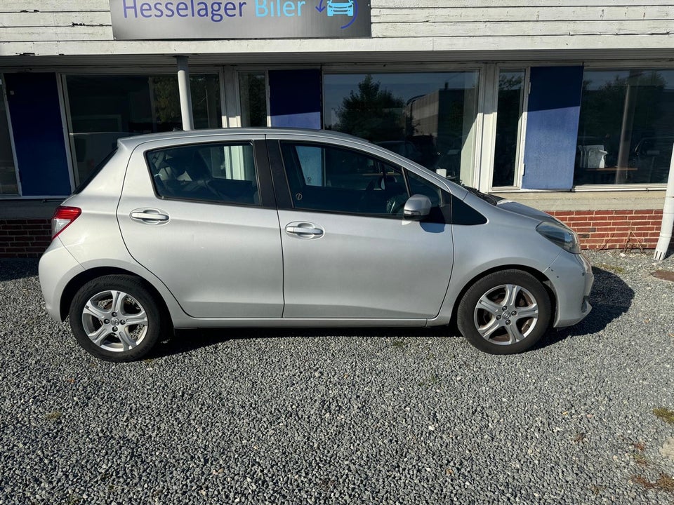 Toyota Yaris 1,4 D-4D T2 Touch 5d