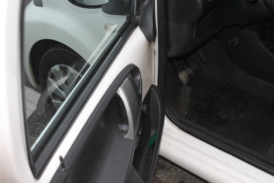 Toyota Aygo 1,0 Plus 5d