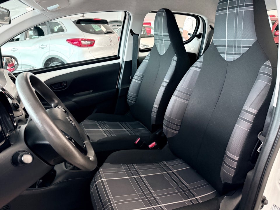 Peugeot 108 1,0 e-VTi 69 Active 5d