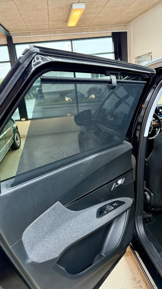 Peugeot 5008 1,2 e-THP 130 Allure 7prs 5d