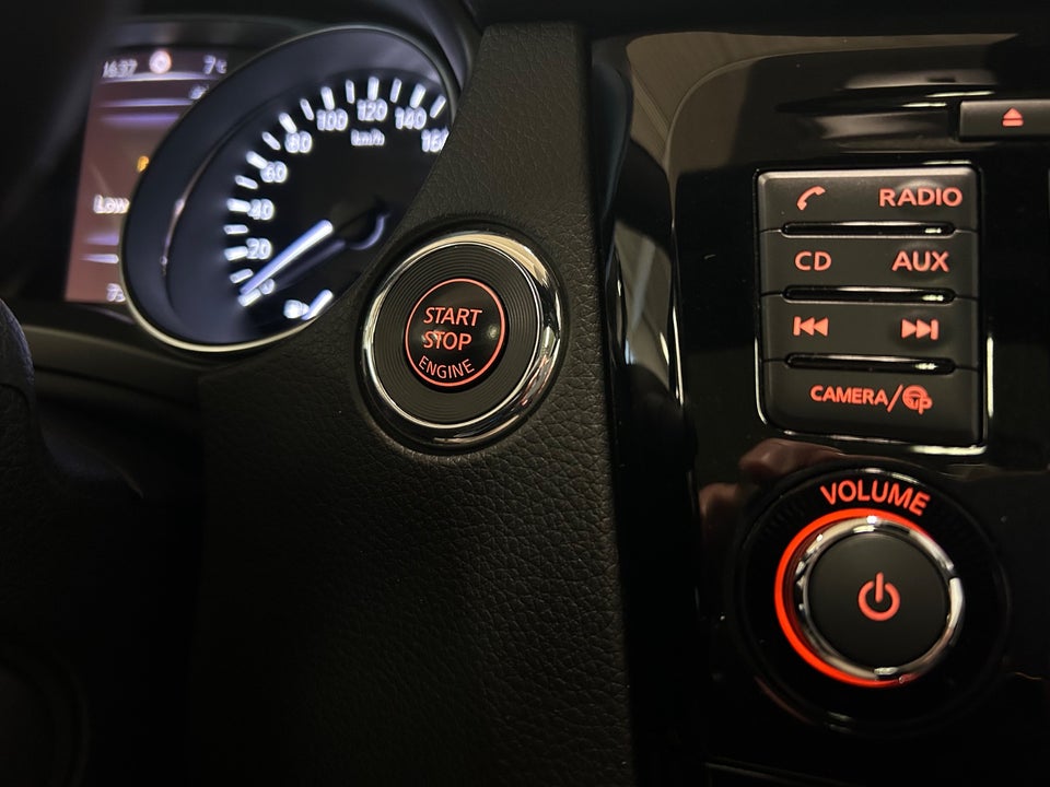 Nissan Qashqai 1,2 Dig-T 115 Tekna 5d