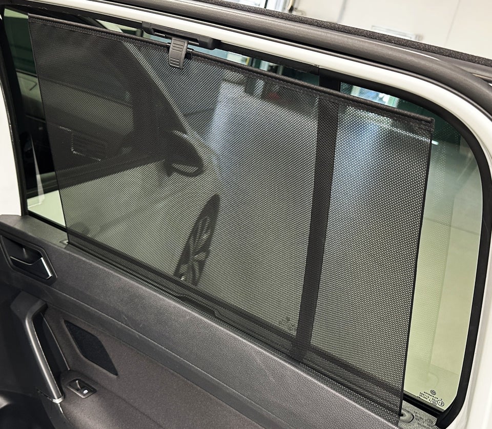VW Touran 1,6 TDi 115 R-line DSG 7prs 5d