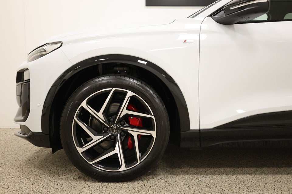 Audi Q6 e-tron Progress plus 5d