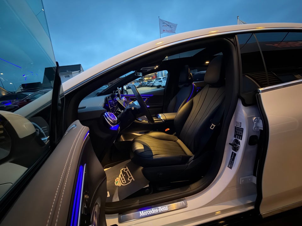 Mercedes EQE350 AMG Line 4d