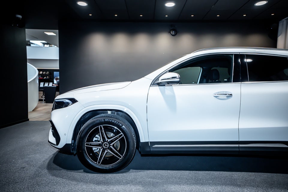 Mercedes EQA250+ AMG Premium 5d