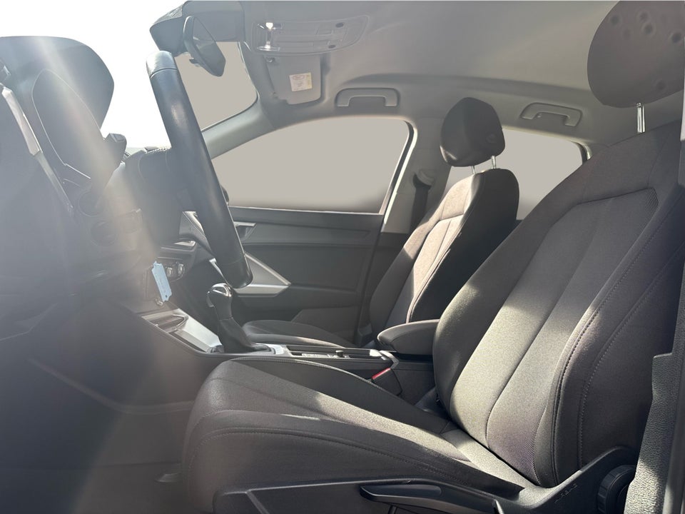 Audi Q3 35 TFSi Advanced Prestige S-tr. 5d