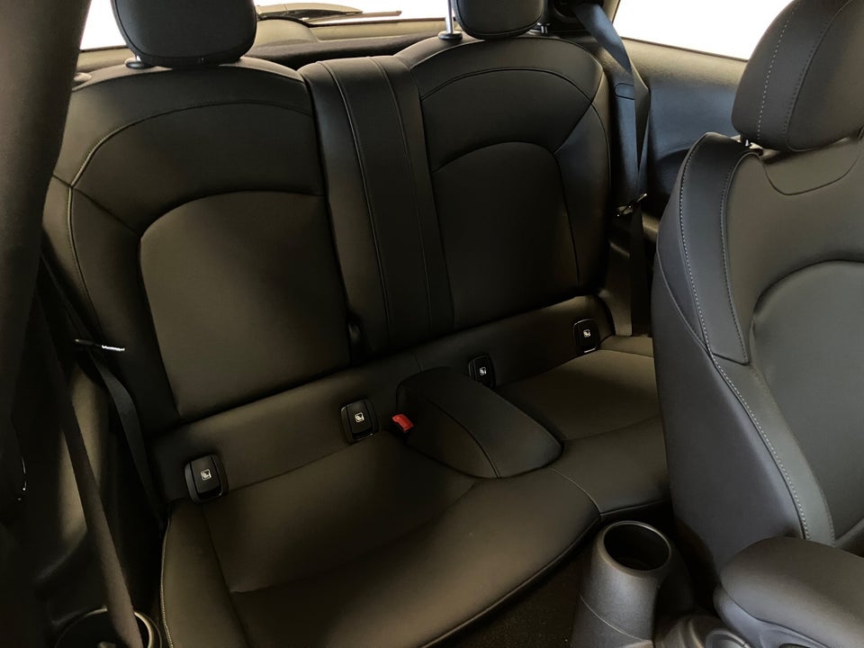 MINI Cooper SE Edition Premium Plus 3d