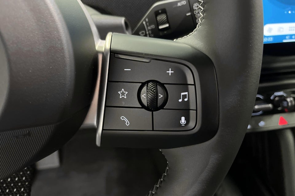 MINI Cooper E Classic Trim L 3d