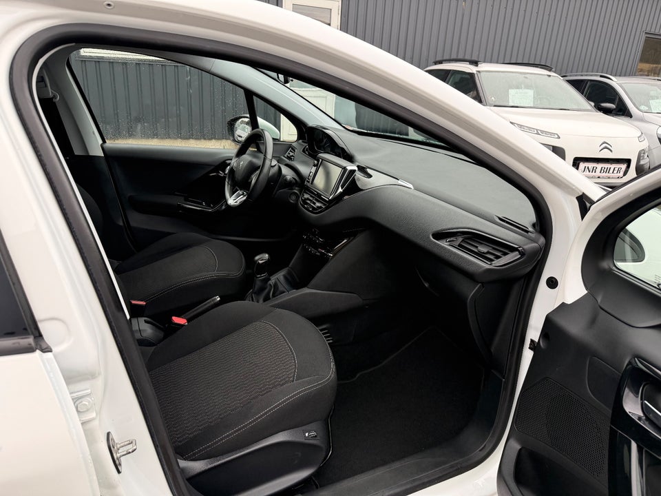 Peugeot 208 1,2 PureTech 82 Active 5d