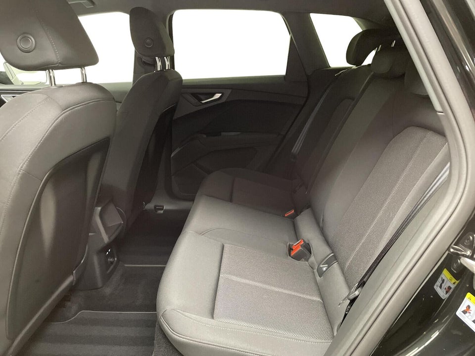 Audi Q4 e-tron 45 Progress 5d