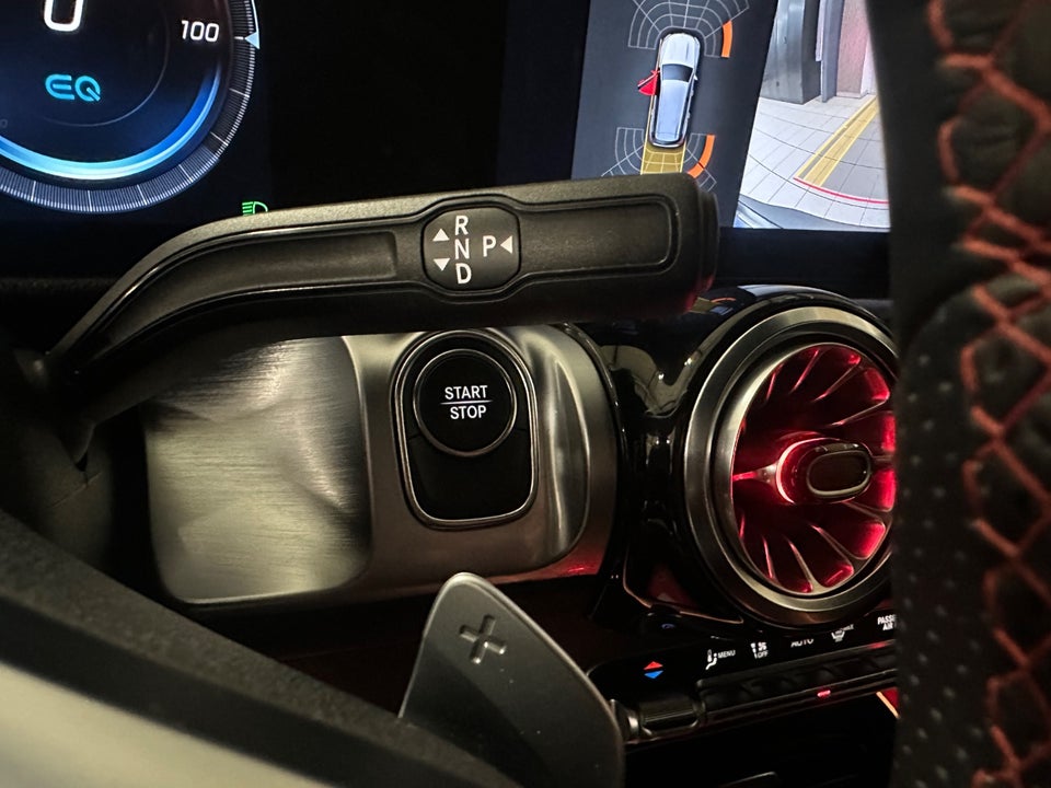 Mercedes EQB250+ AMG Line 5d