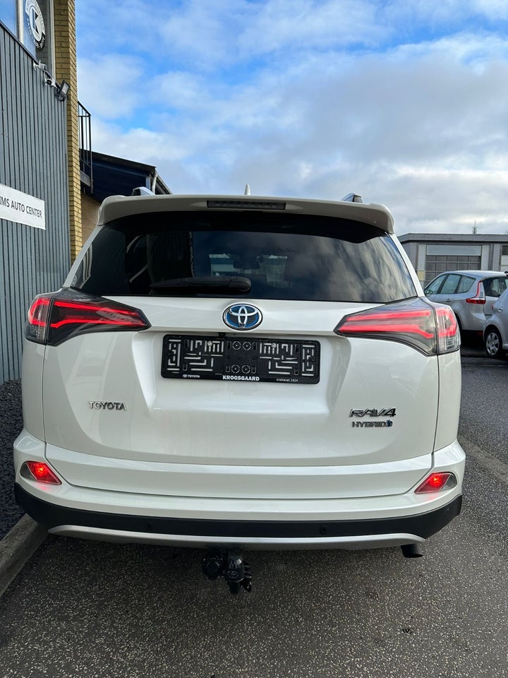 Toyota RAV4 2,5 Hybrid H3 MDS 5d