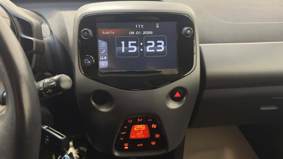 Toyota Aygo 1,0 VVT-i x-pression 5d