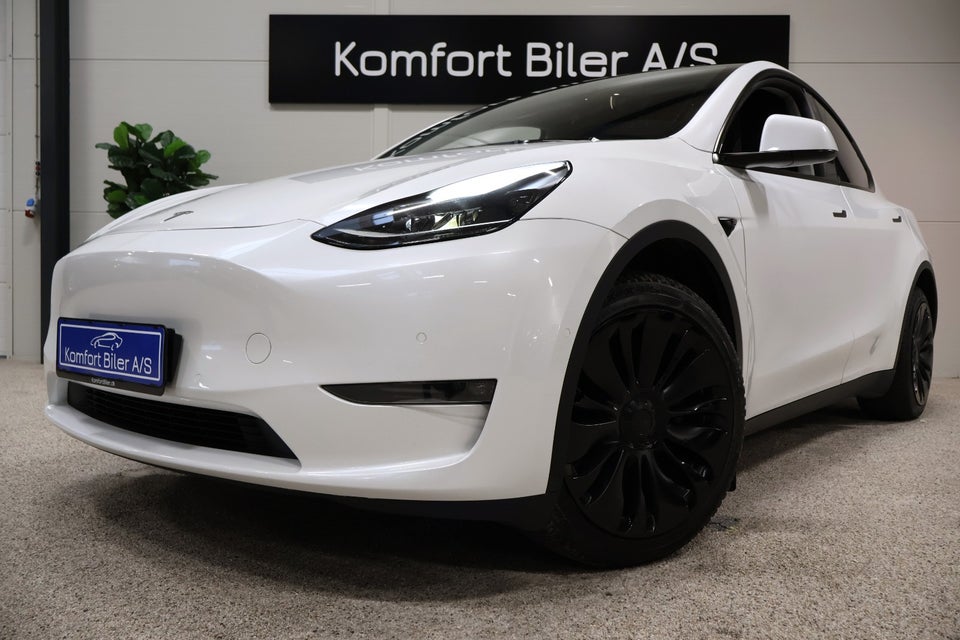 Tesla Model Y Long Range AWD 5d