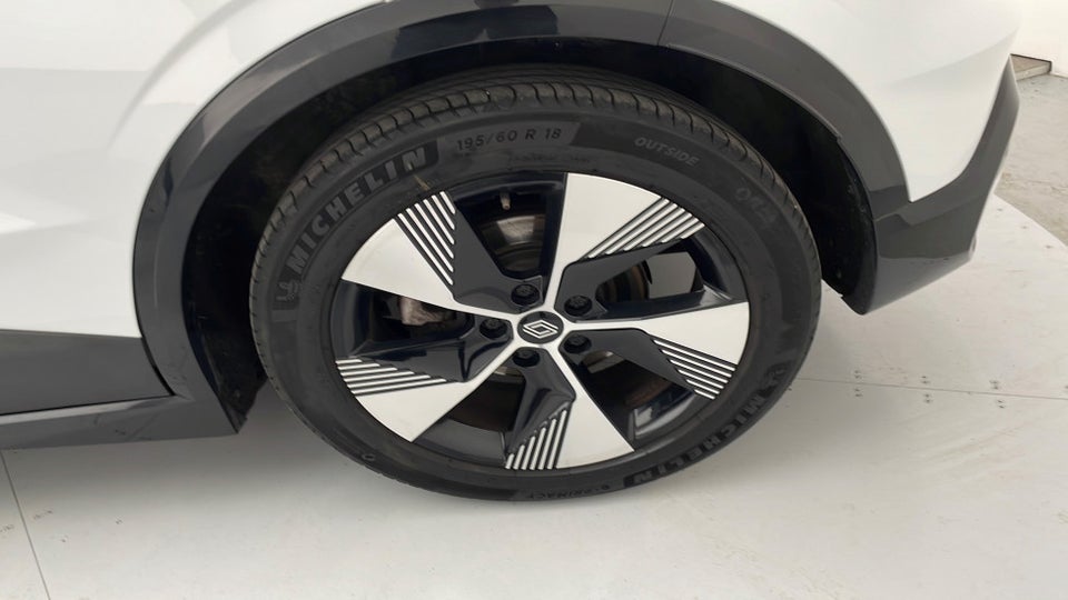 Renault Megane E-Tech 60 Equilibre 5d