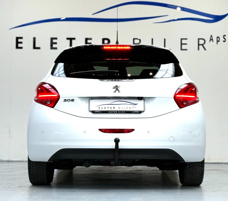 Peugeot 208 1,6 BlueHDi 100 Allure Sky 5d