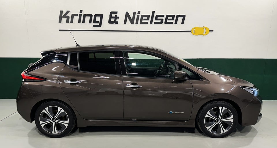 Nissan Leaf 40 Tekna 5d