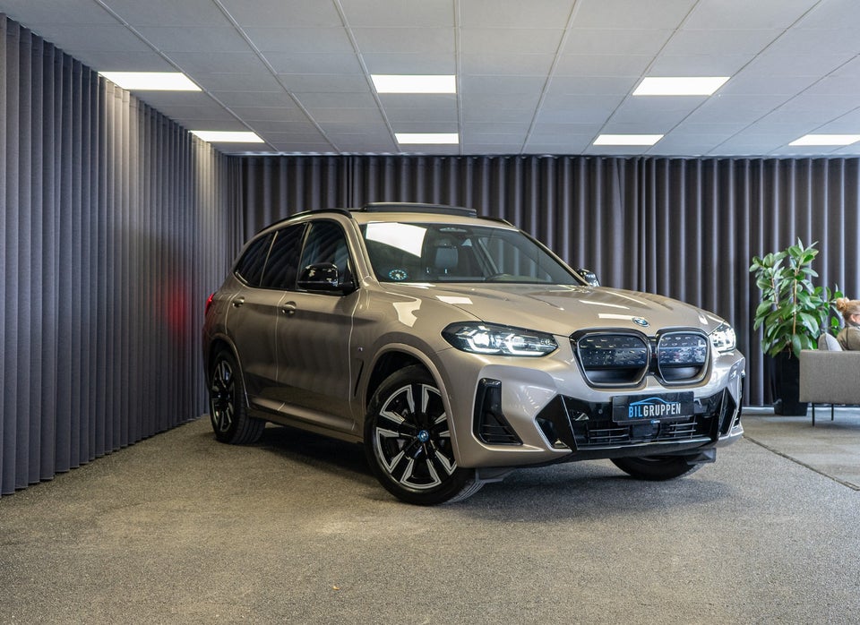 BMW iX3 Charged M-Sport 5d
