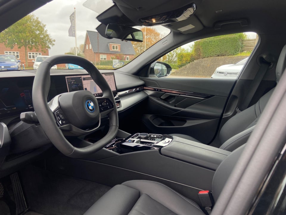 BMW i5 eDrive40 Sport Line 4d