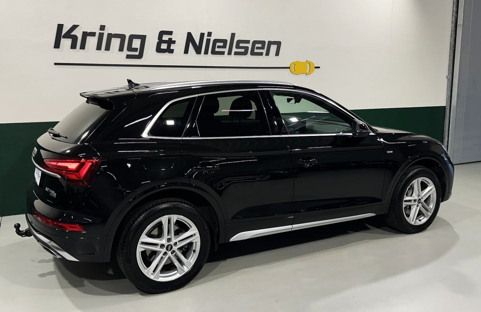 Audi Q5 50 TFSi e S-line quattro S-tr. 5d