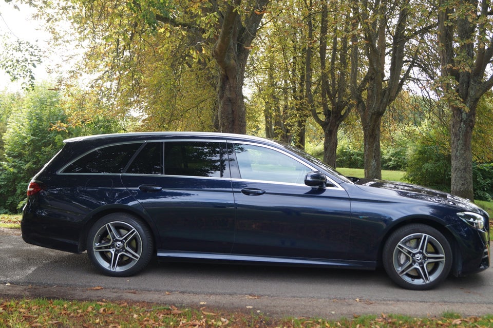 Mercedes E300 e 2,0 AMG Line stc. aut. 5d