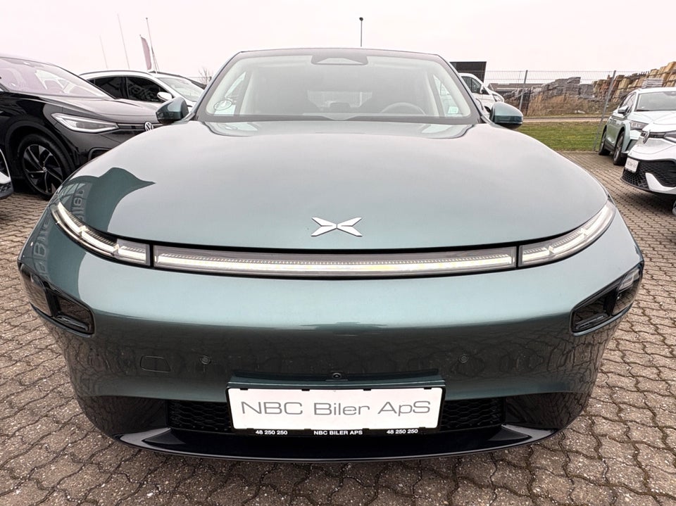 Xpeng P7 Long Range 4d