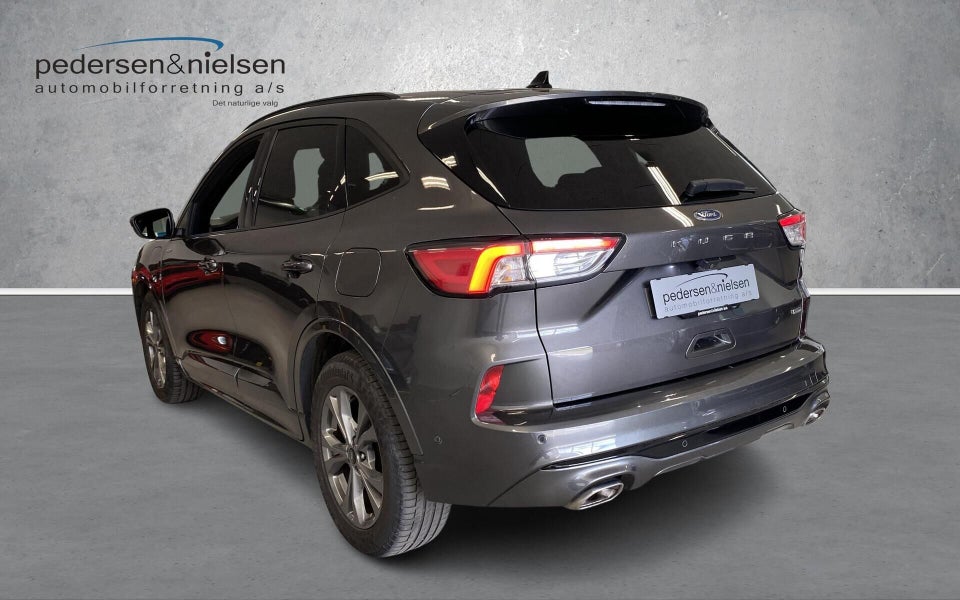 Ford Kuga 2,5 PHEV ST-Line X CVT 5d