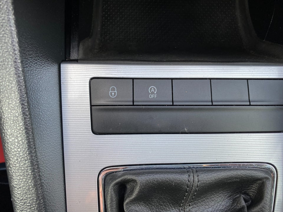 Skoda Octavia 1,4 TSi 140 Elegance Combi 5d
