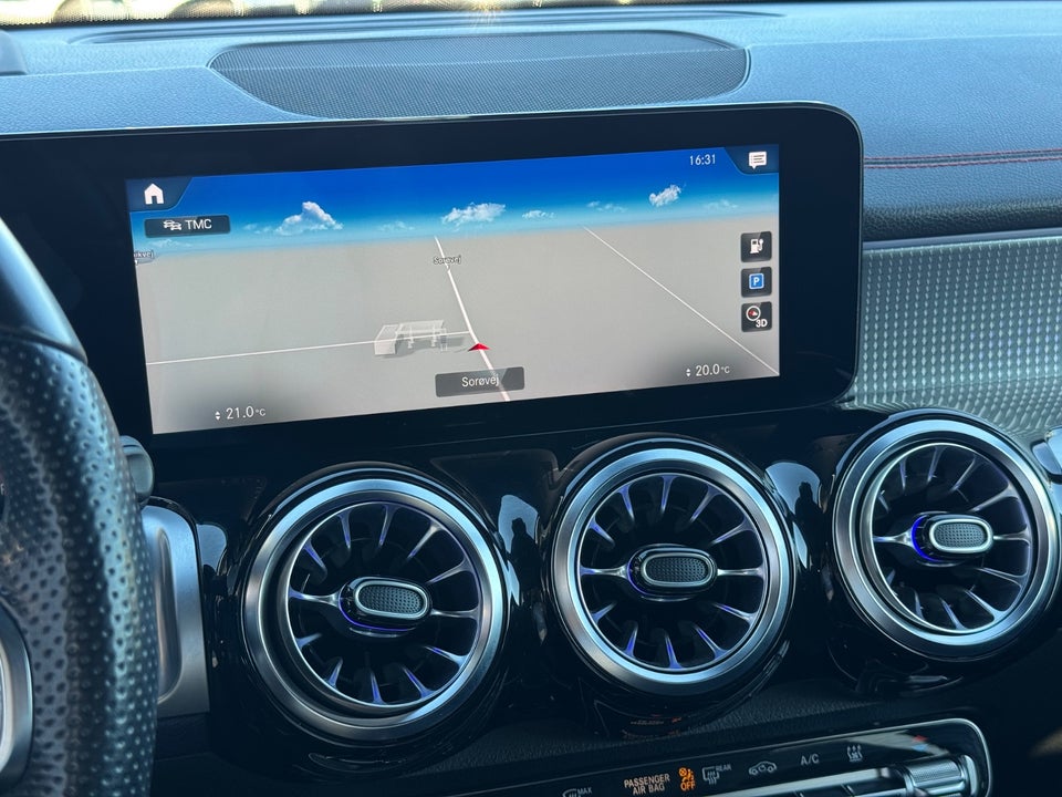 Mercedes EQB300 AMG Line 4Matic 5d
