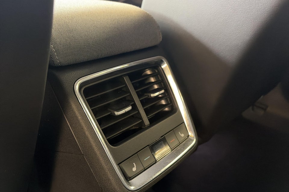 Skoda Enyaq 80 iV Loft 5d