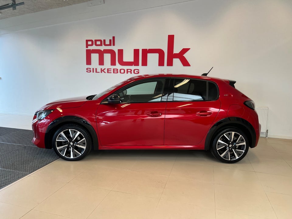 Peugeot 208 1,2 PureTech 100 GT 5d