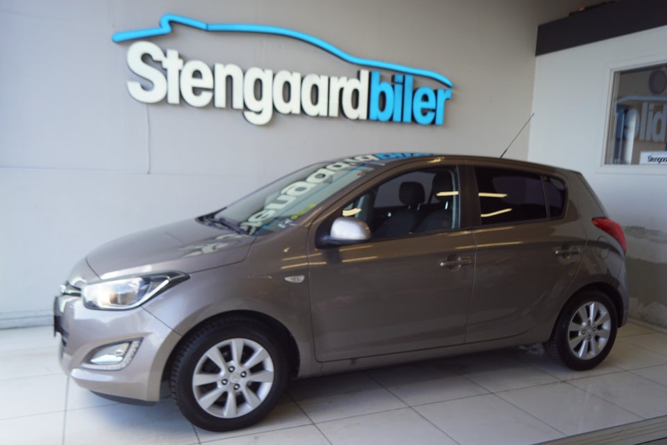 Hyundai i20 1,4 Comfort aut. 5d