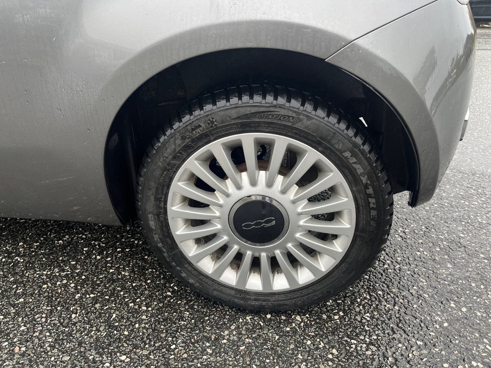 Fiat 500 1,2 Lounge 3d