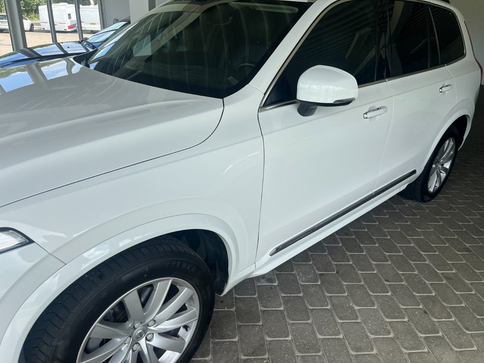 Volvo XC90 2,0 D4 190 Momentum aut. 7prs 5d