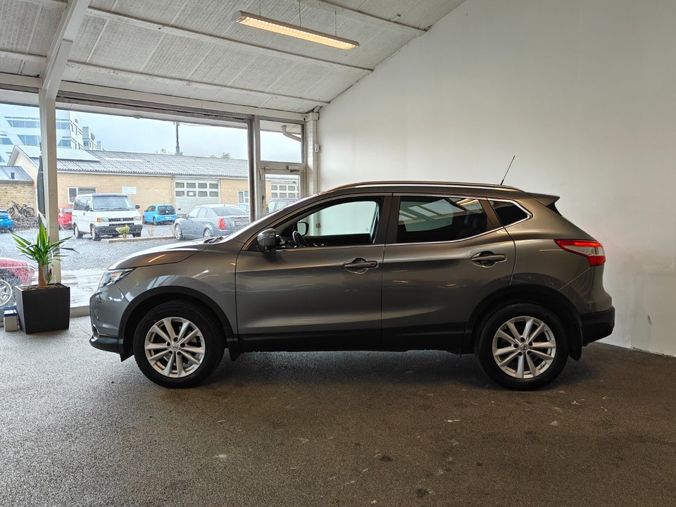 Nissan Qashqai 1,6 Dig-T 163 N-Tec 5d