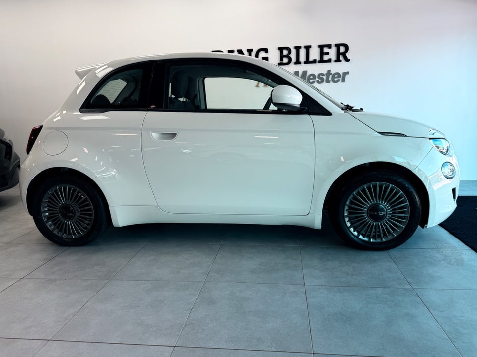 Fiat 500e 42 Icon 3d
