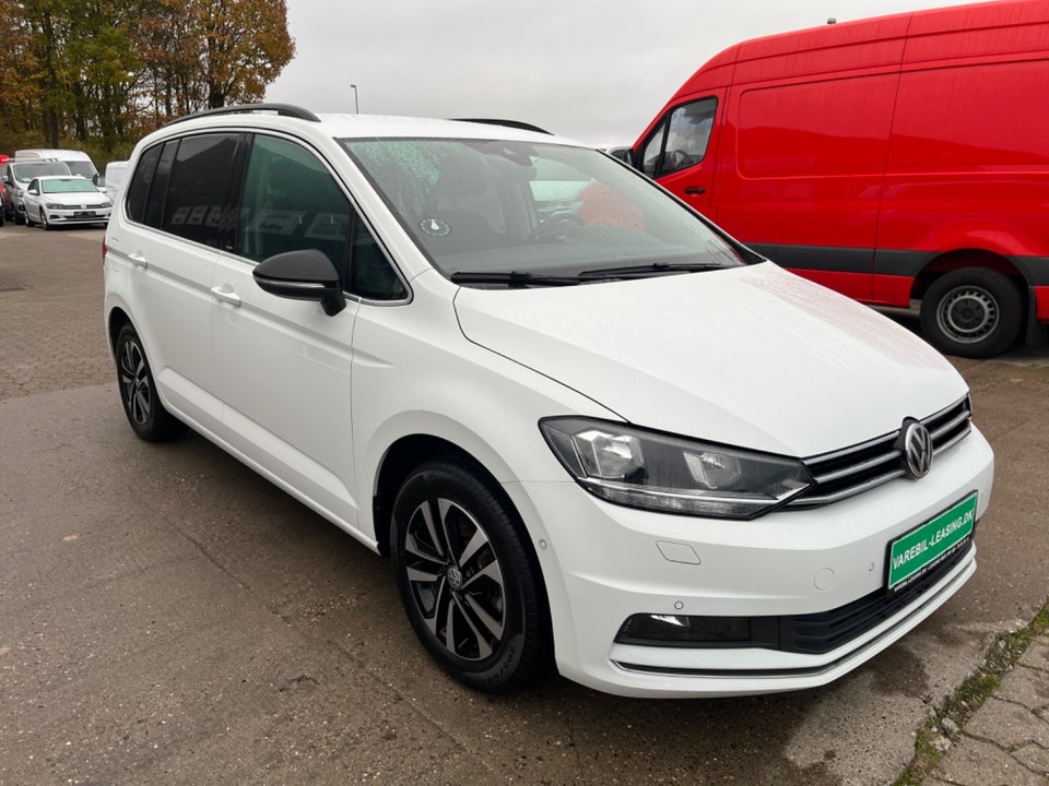 VW Touran 2,0 TDi 150 IQ.Drive DSG Van 5d