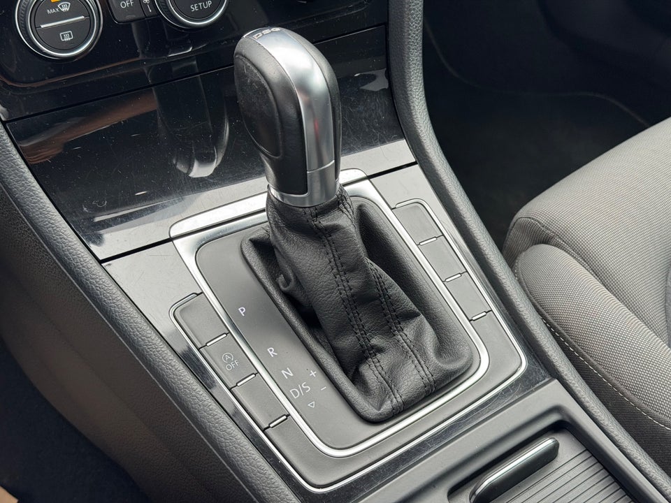 VW Golf VII 1,4 TSi 140 Highline DSG 5d