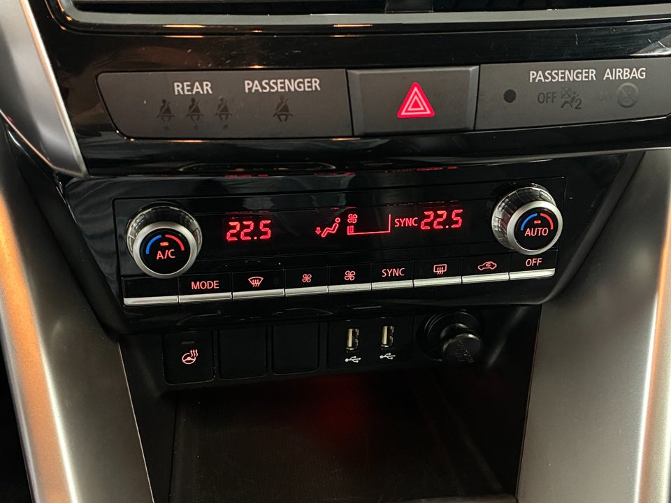 Mitsubishi Eclipse Cross 2,4 PHEV Intense CVT 4WD 5d