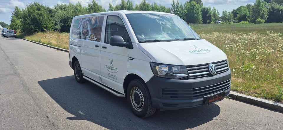 VW Transporter 2,0 TDi 84 Kassevogn kort