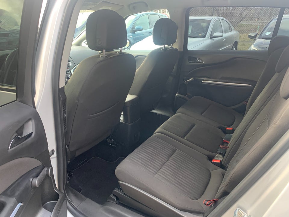 Opel Zafira Tourer 1,4 T 140 Enjoy eco 7prs 5d