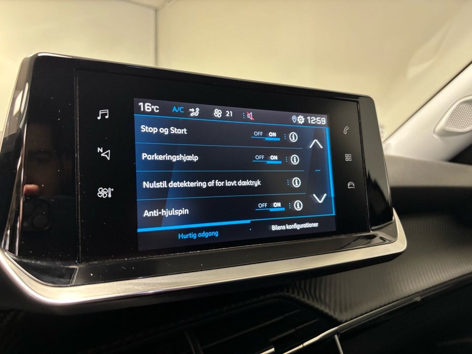 Peugeot 2008 1,2 PureTech 130 Platin Sport EAT8 5d