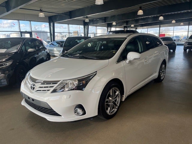 Toyota Avensis 1,8 VVT-i T2 Premium stc. 5d