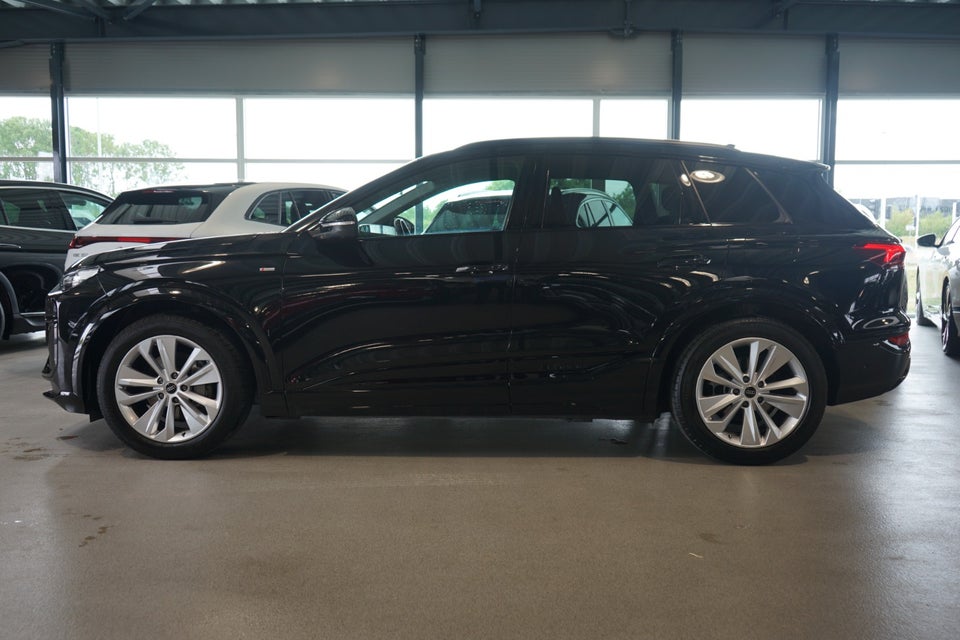 Audi Q6 e-tron S-line performance 5d