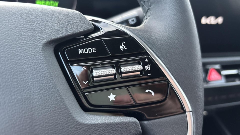 Kia Niro 64 EV Prestige 5d