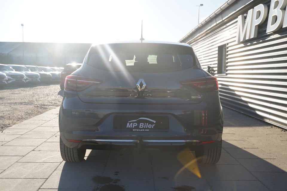 Renault Clio V 1,6 E-Tech Intens 5d