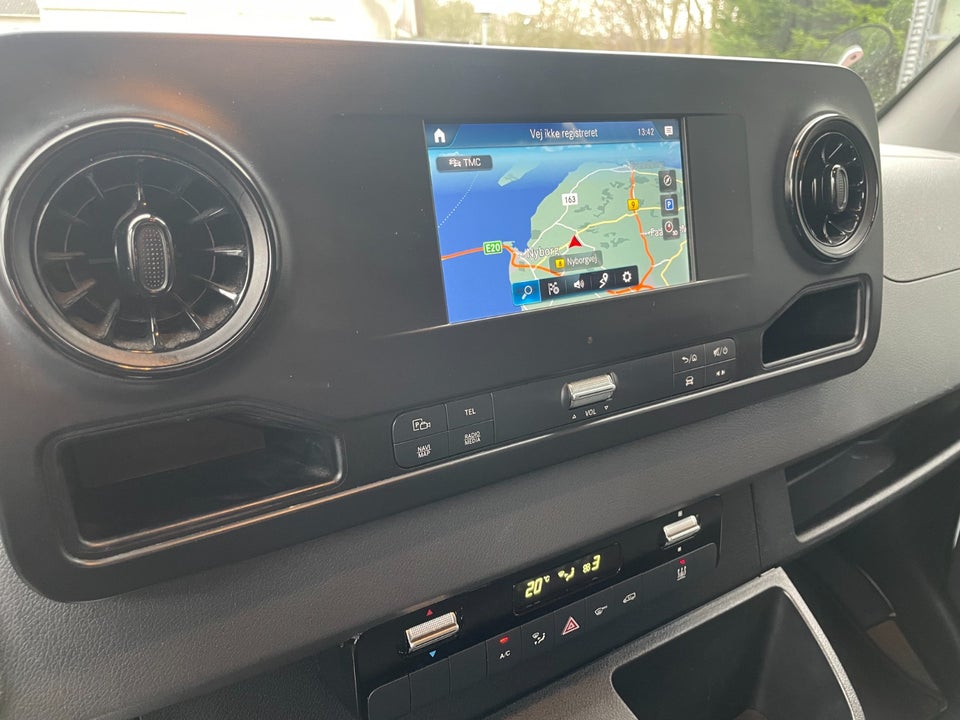 Mercedes Sprinter 319 3,0 CDi A2 Kassevogn aut. RWD