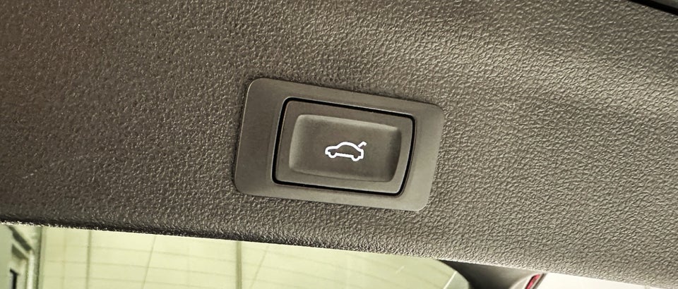 Audi A6 55 TFSi e S-line Avant quattro S-tr. 5d