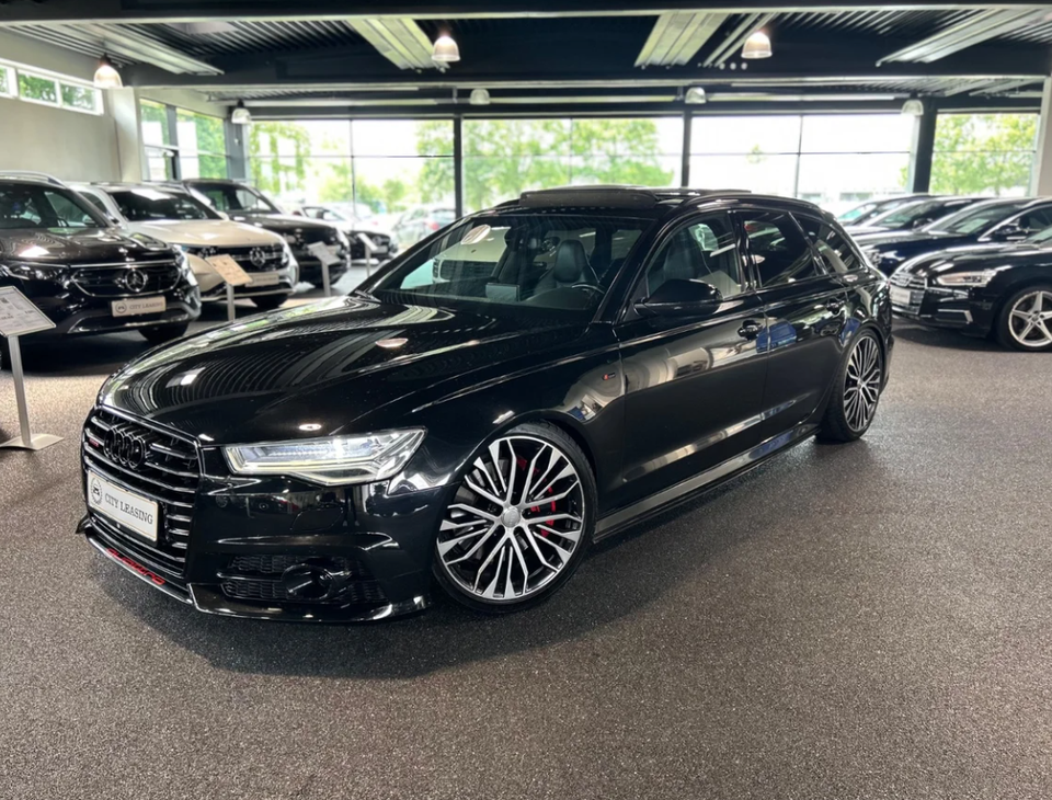Audi A6 3,0 TDi 326 S-line Competition Avant quattro Tiptr. 5d
