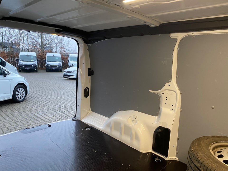 Citroën Jumpy 2,0 BlueHDi 180 L2 MasterLine EAT6